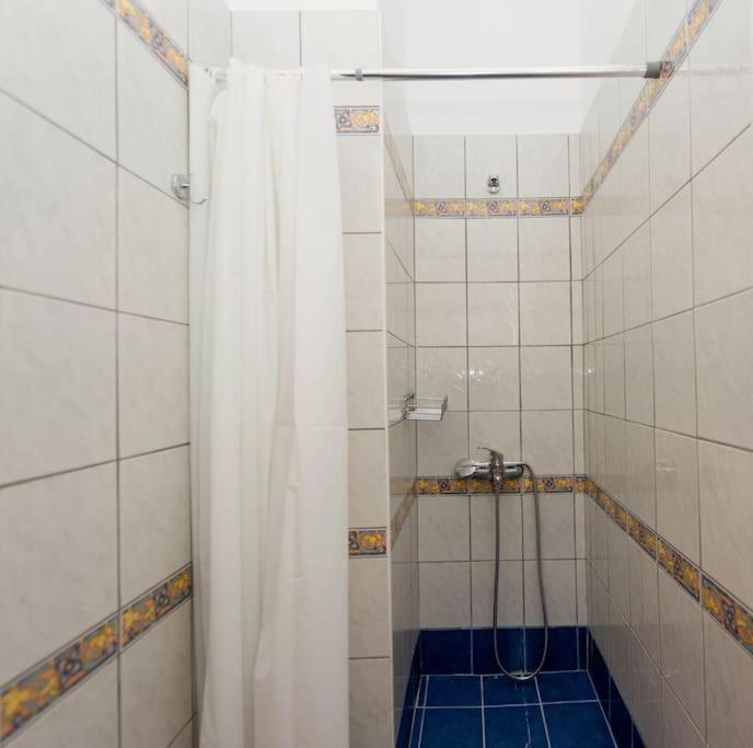 Thano'S Stylish Flat Just 150M To The Beach Faraí Extérieur photo